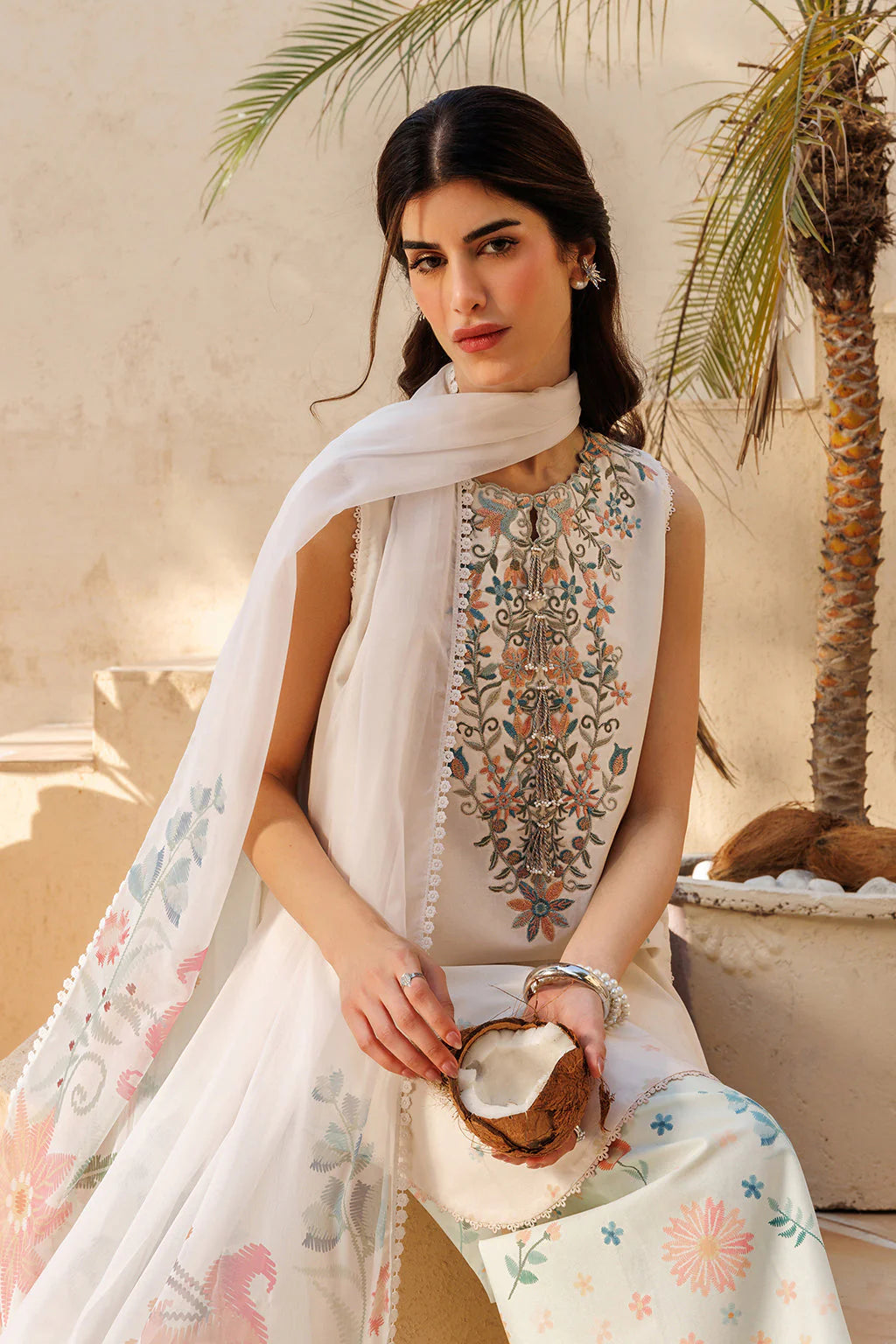 Iznik | Printed Lawn | UE-667