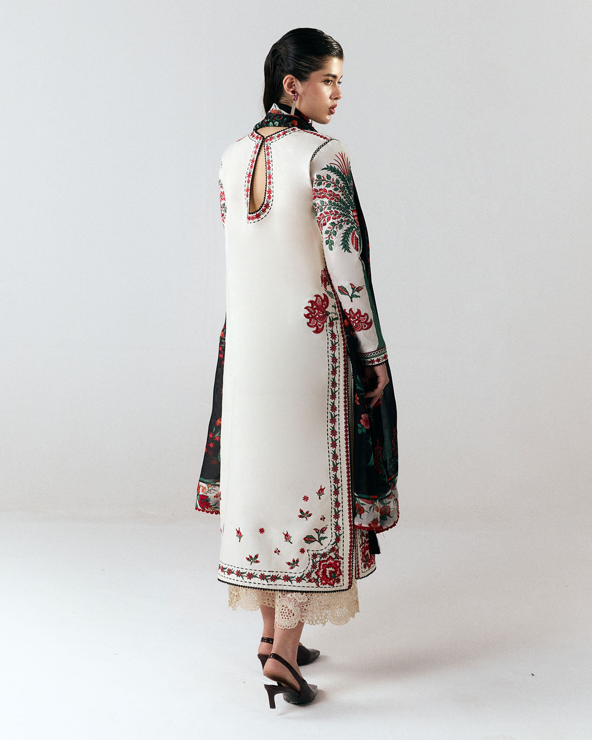 Jugnu | SS26 Edit 3 - Embroidered Lawn | Inali