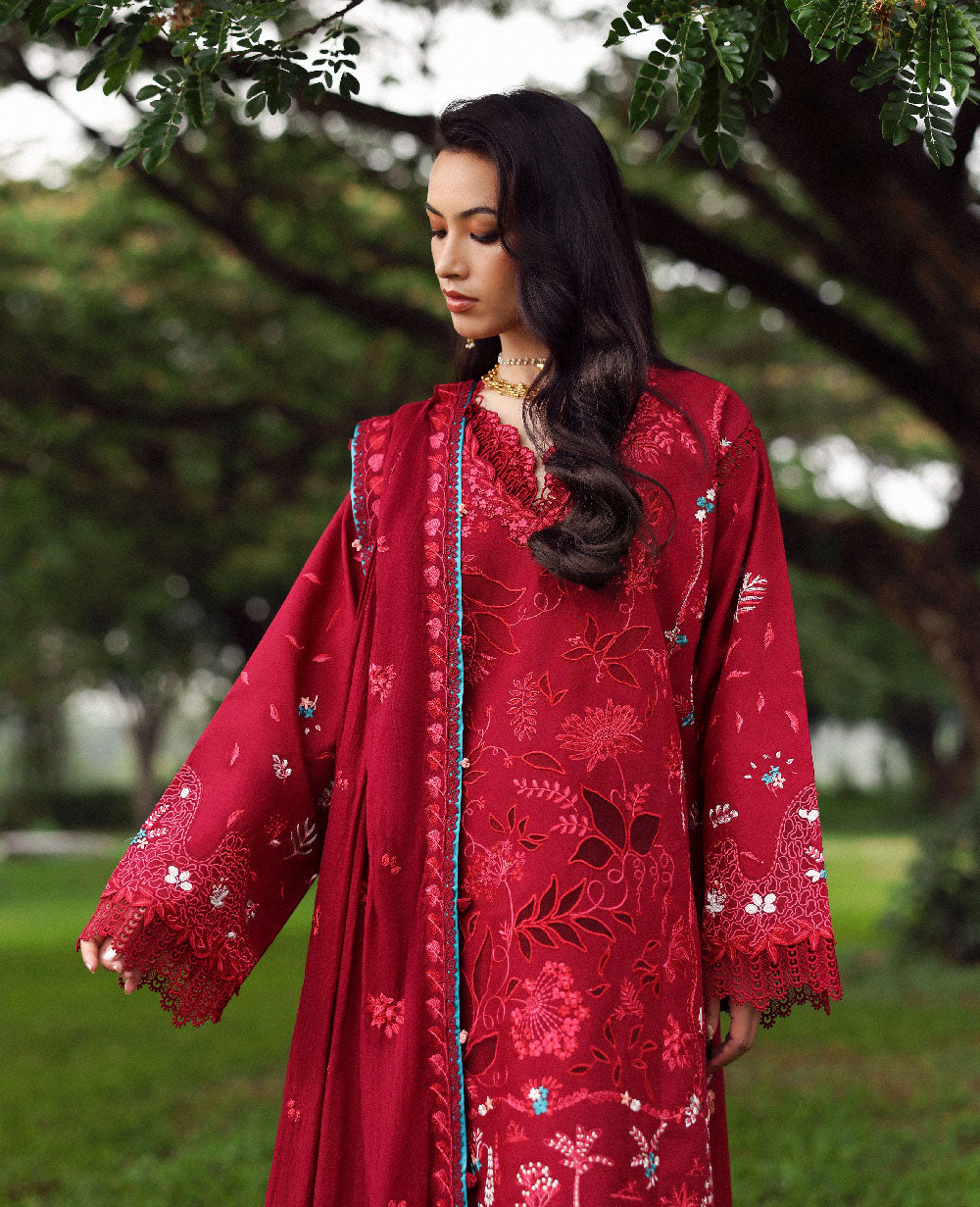 Republic | Lilas Luxury Unstitched Lawn '26 | Isara