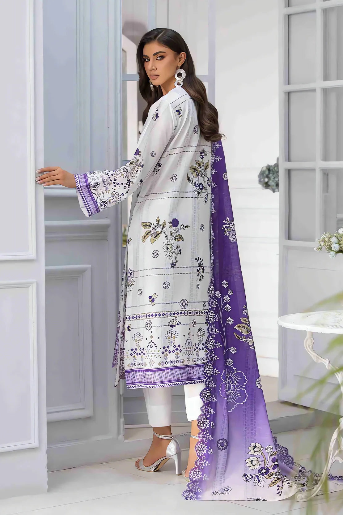 Rashid | Kaira Embroidered Lawn | 9191