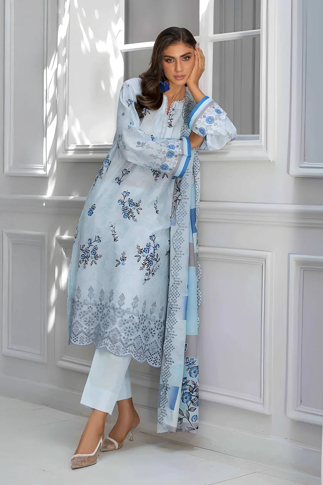 Rashid | Kaira Embroidered Lawn | 9192