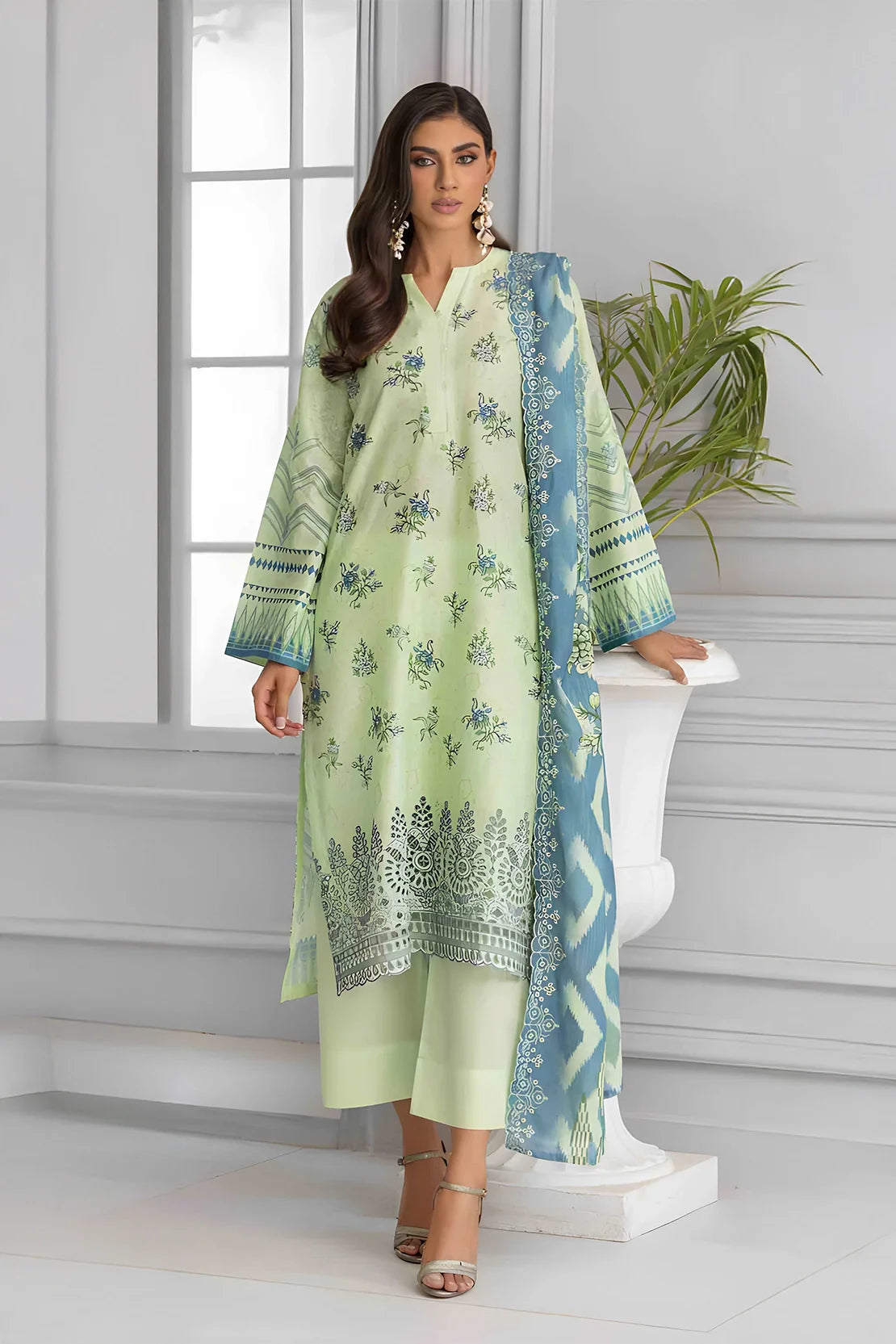 Rashid | Kaira Embroidered Lawn | 9193
