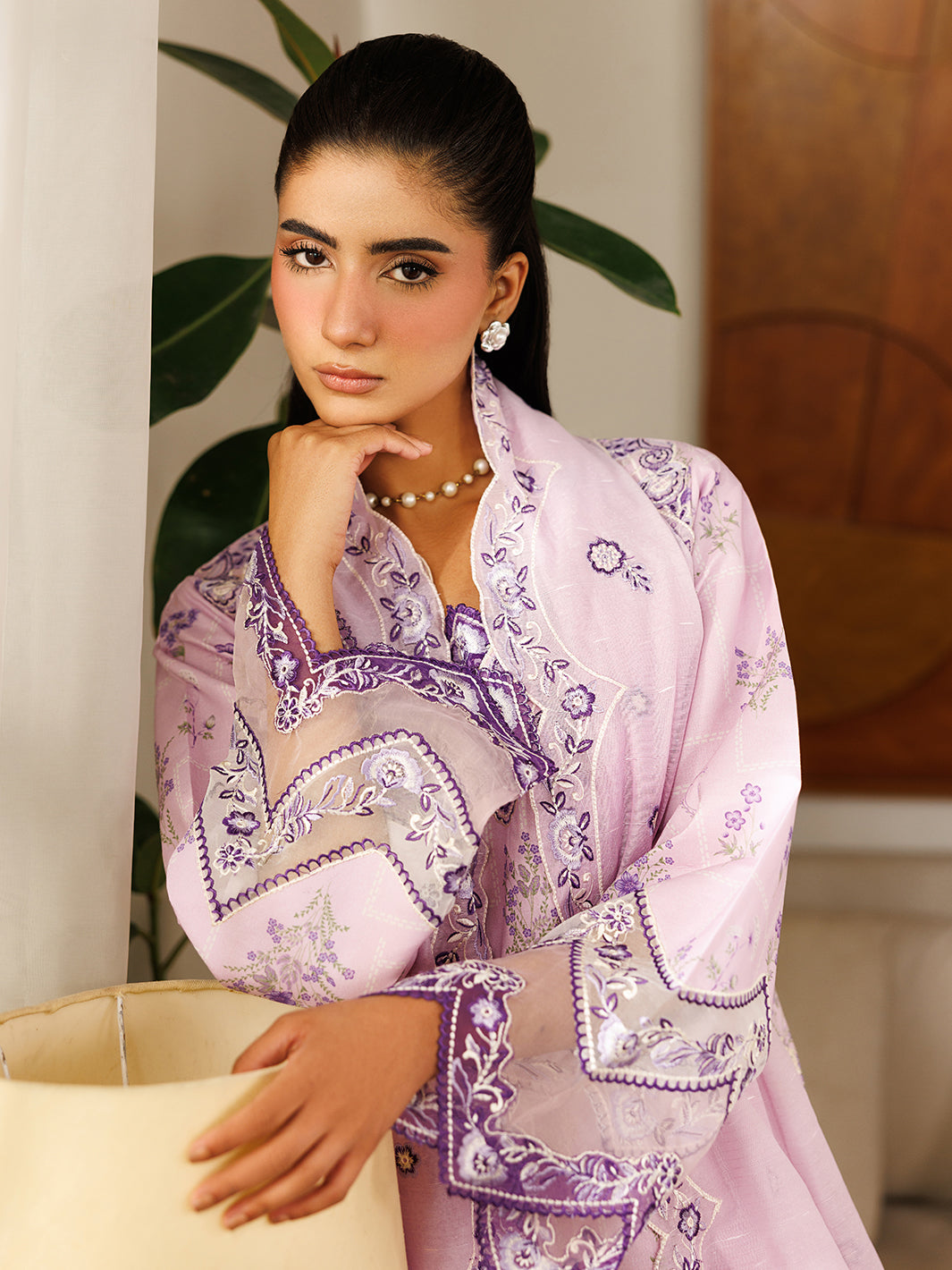Mahnur | Leila 3 PC Lawn '26 | L-04