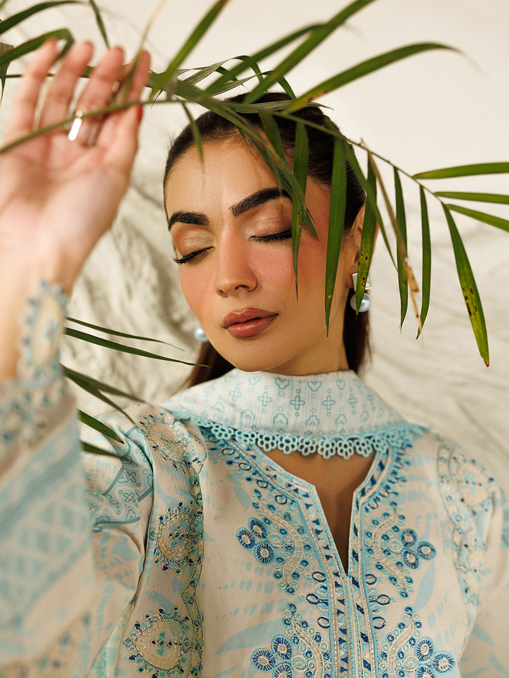 Mahnur | Leila 3 PC Lawn '26 | L-10