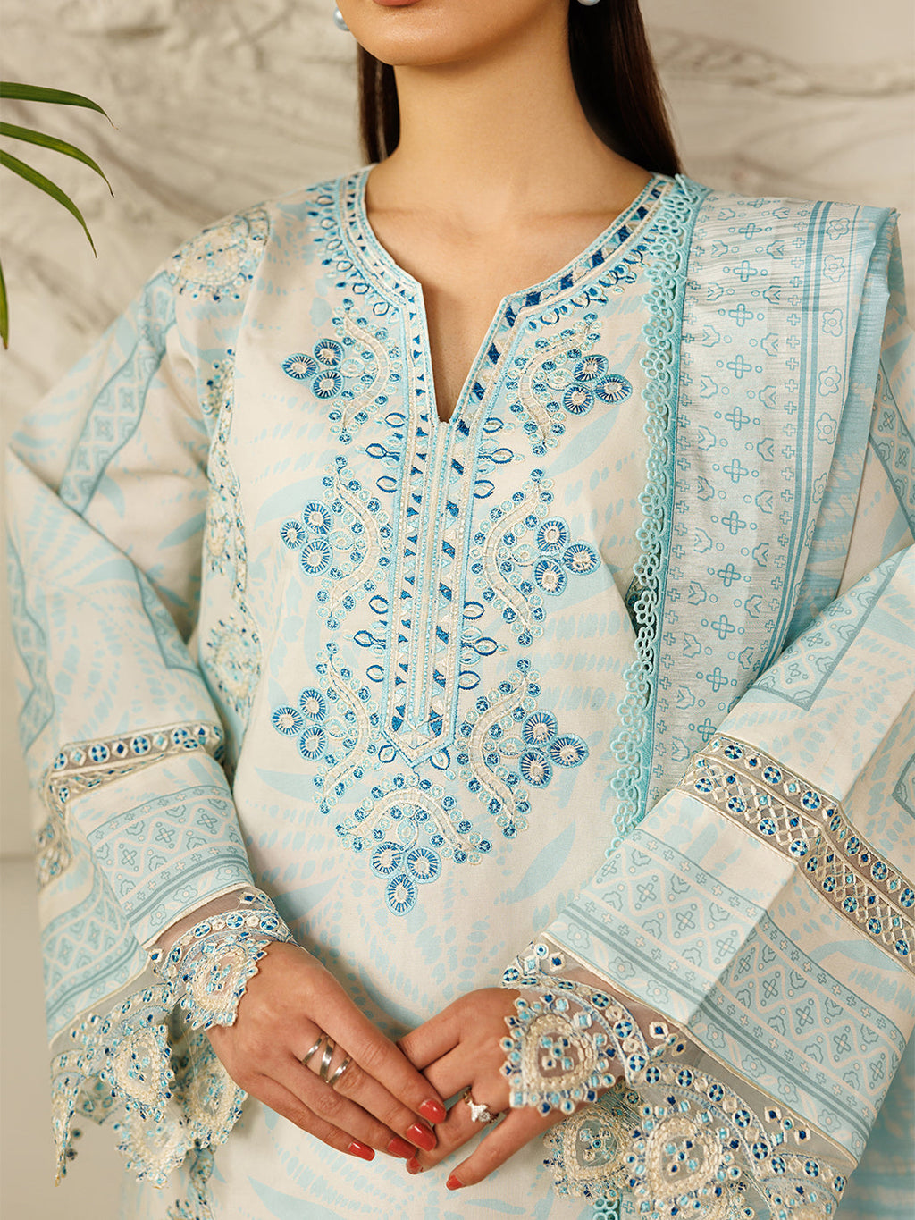 Mahnur | Leila 3 PC Lawn '26 | L-10