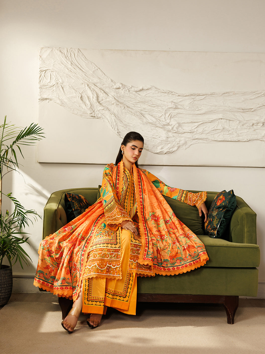 Mahnur | Leila 3 PC Lawn '26 | L-13
