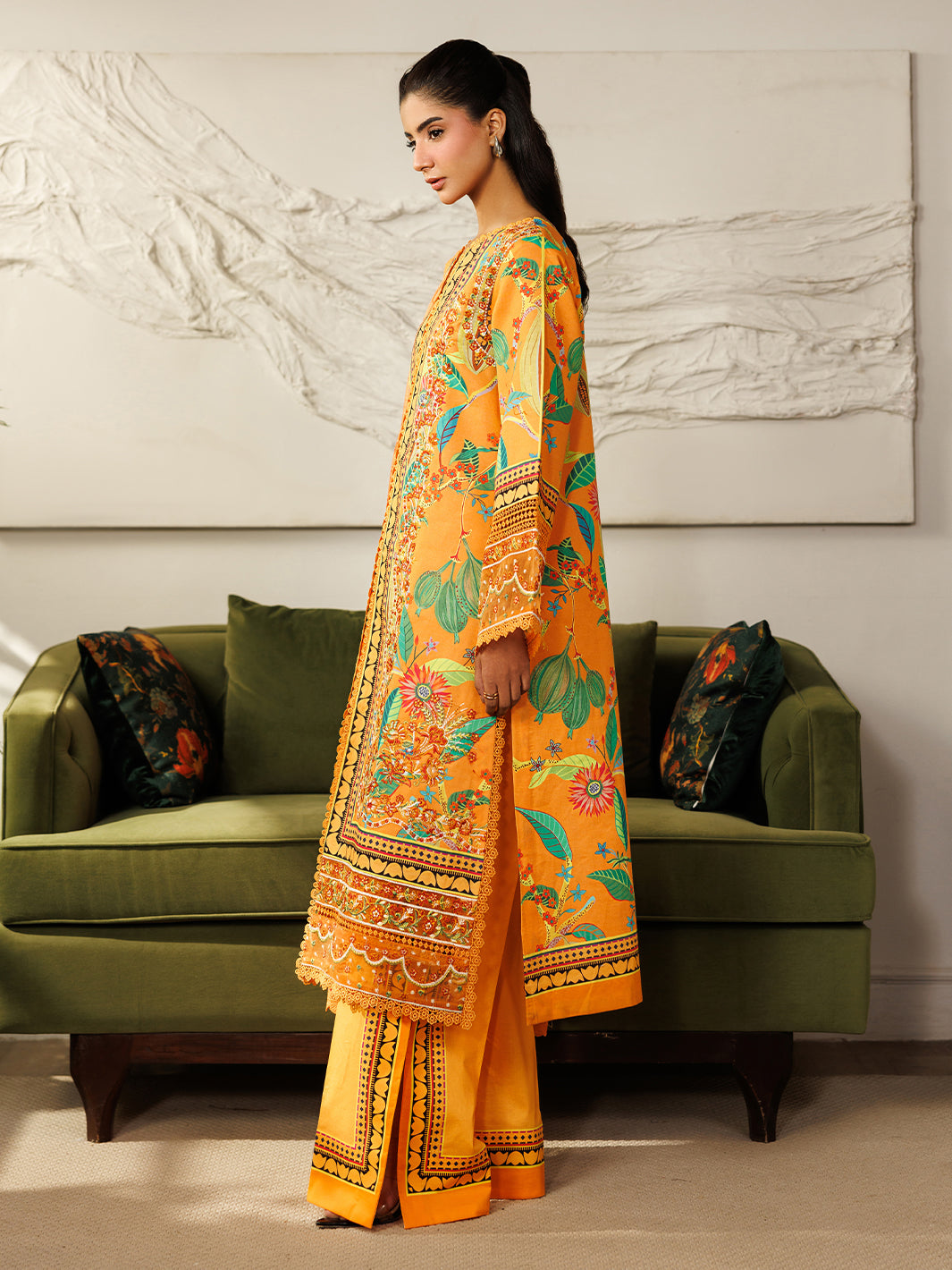 Mahnur | Leila 3 PC Lawn '26 | L-13