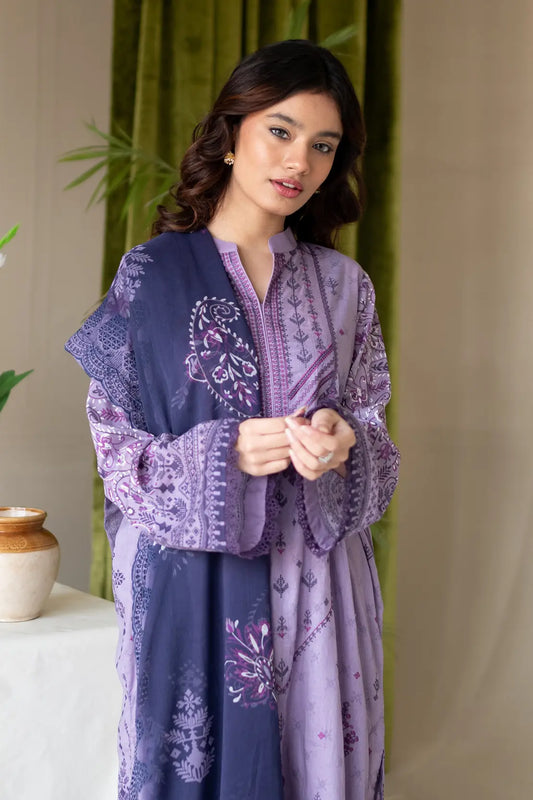 3 Piece - Embroidered Luxury Lawn - 8144