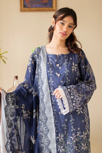 3 Piece - Embroidered Luxury Lawn - 8149