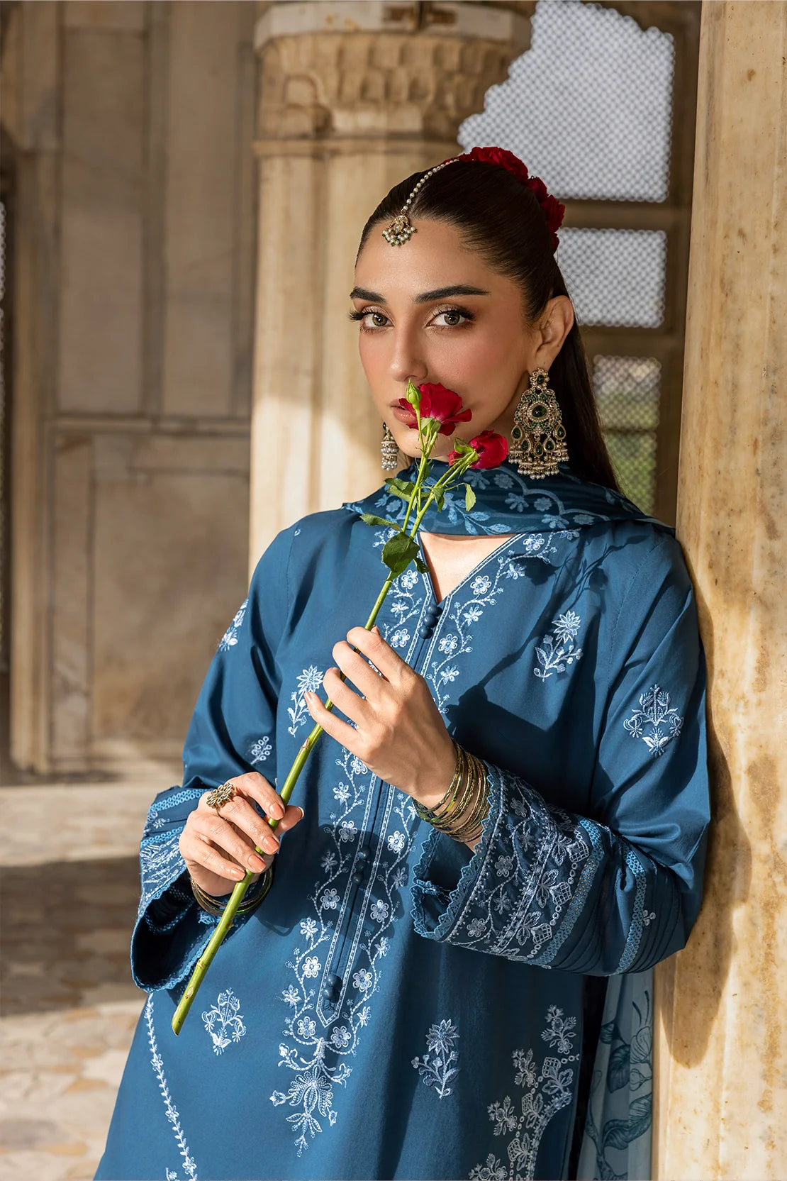 Rashid Textile | Manzil Embroidered Lawn | 578