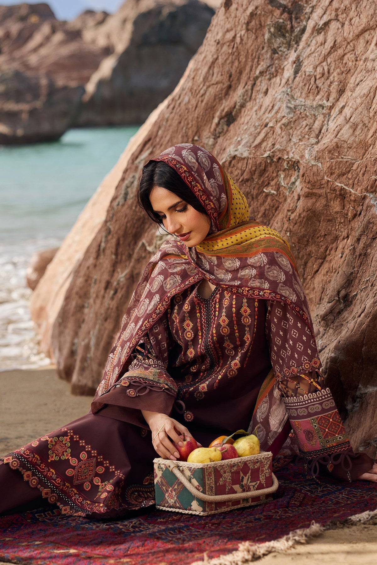 Charizma | SunShine - Vol 1 '26 - 3 PC Embroidered Lawn | CSN6-09