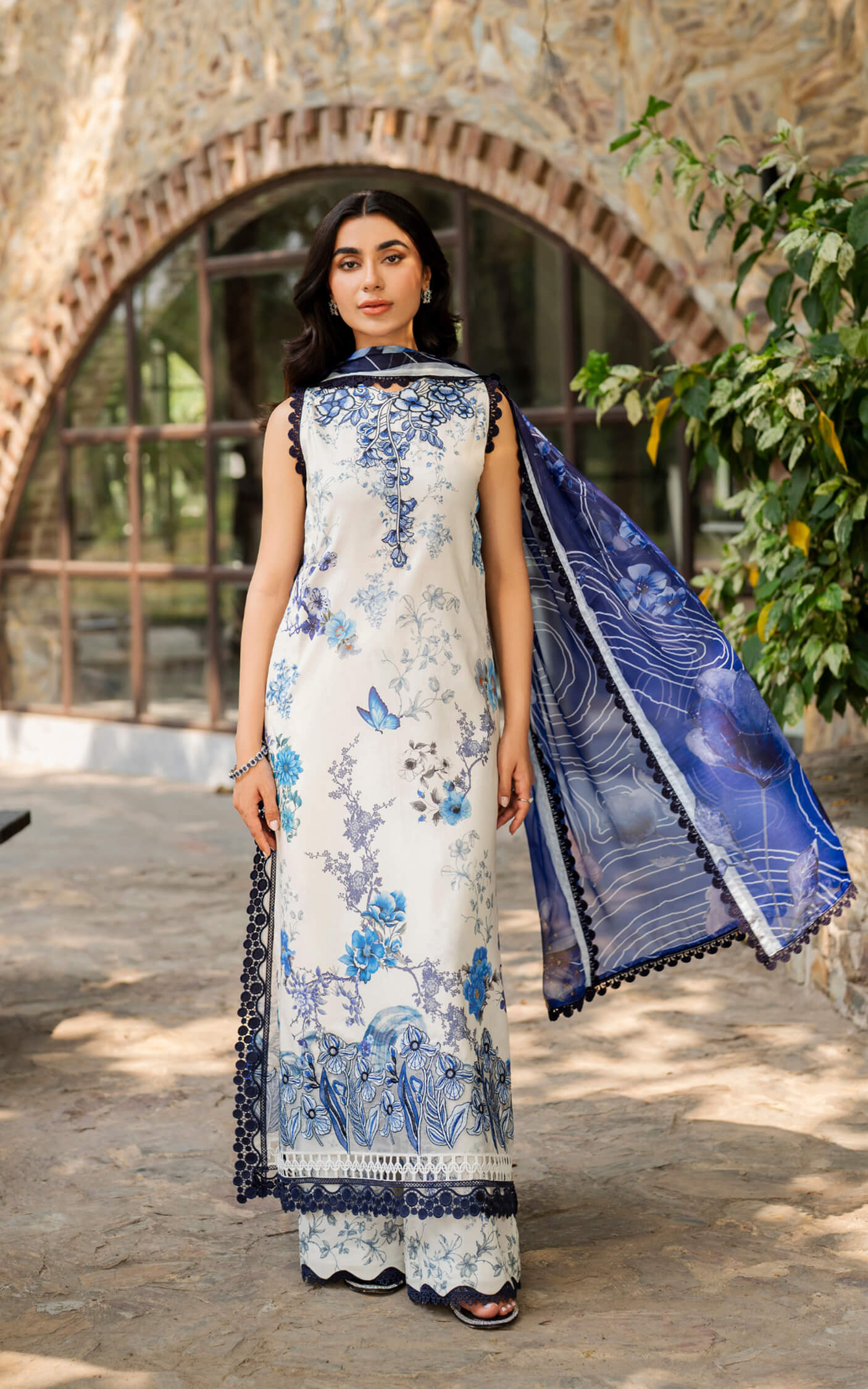 Asifa & Nabeel | Meraki 3 Pcs EMbroidered Lawn | Starlit MSSL-03