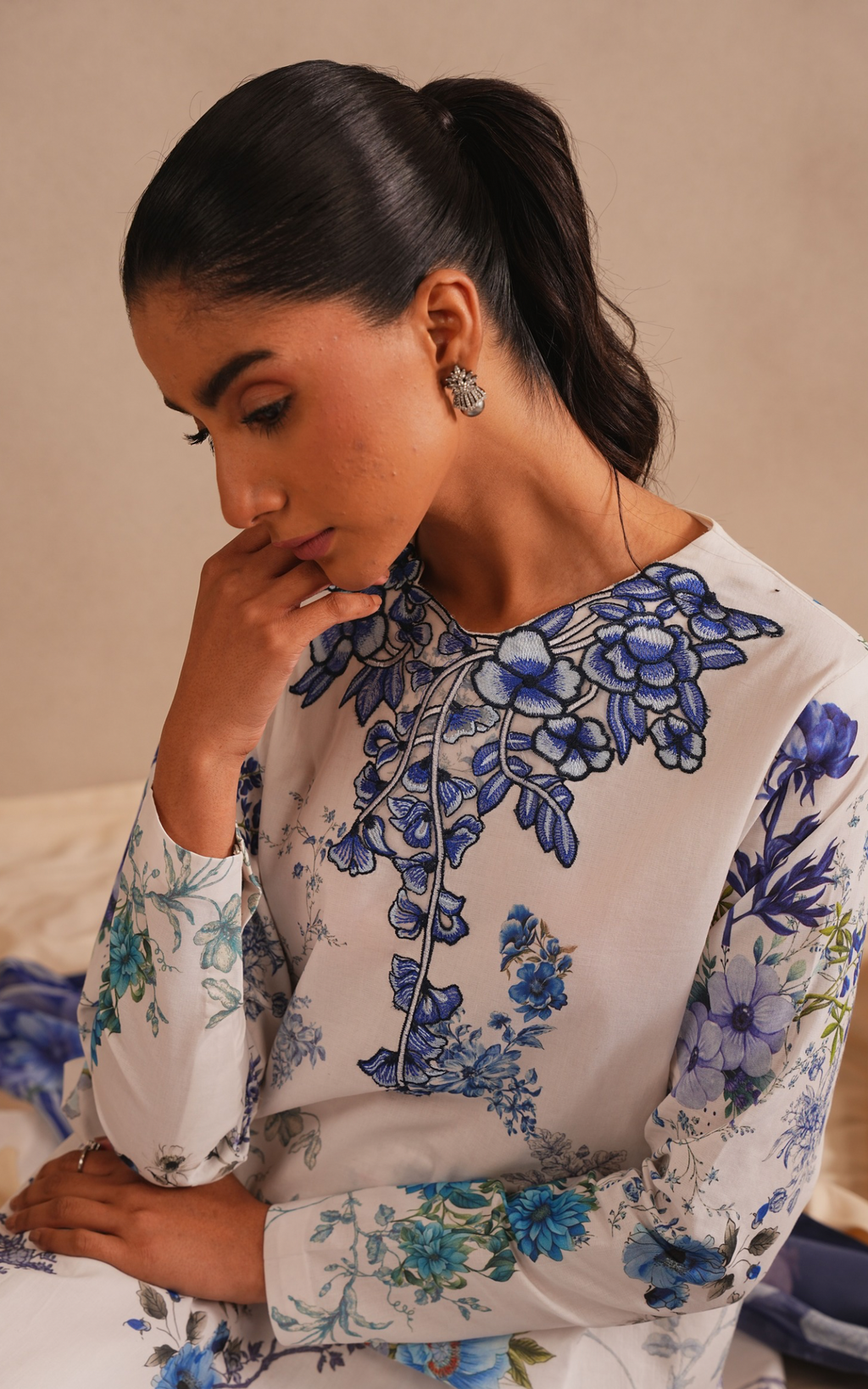 Asifa & Nabeel | Meraki 3 Pcs EMbroidered Lawn | Starlit MSSL-03