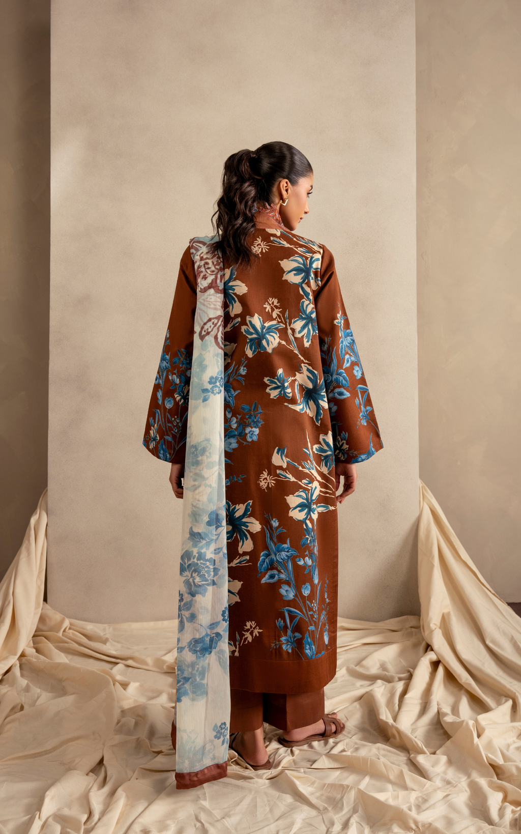 Asifa & Nabeel | Meraki 3 Pcs EMbroidered Lawn | Sun-Kissed Sand MSSL-08