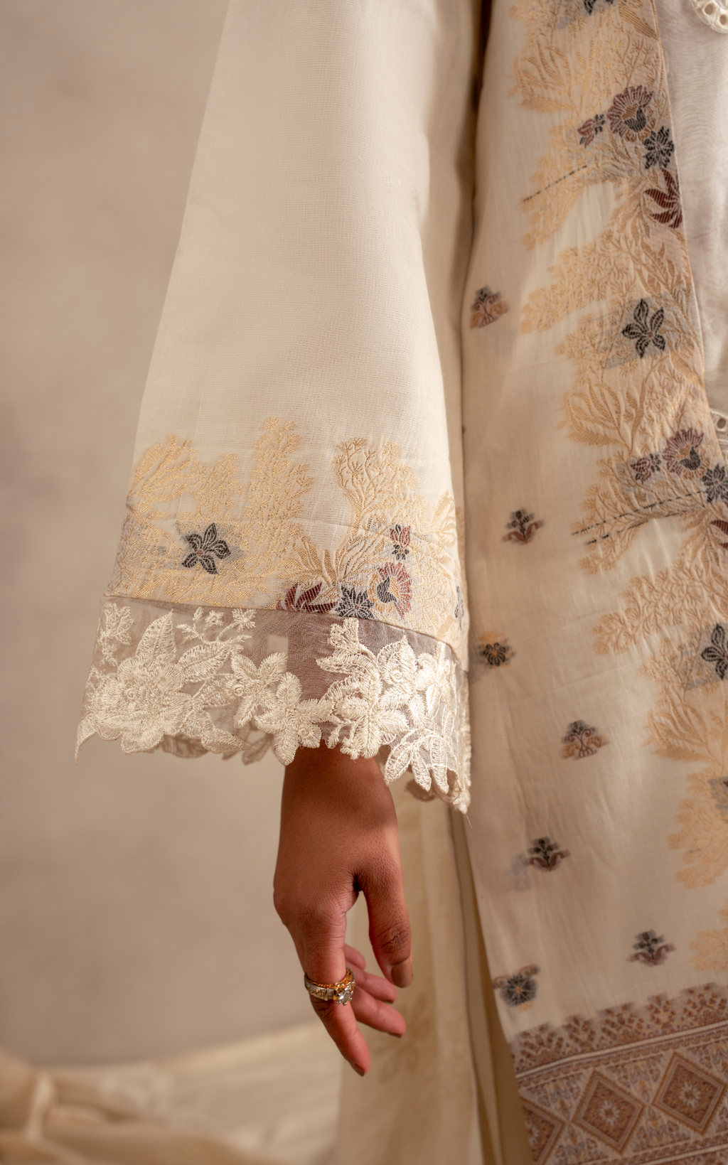 Asifa & Nabeel | Meraki 3 Pcs EMbroidered Lawn | Cloud Nine MSSL-09