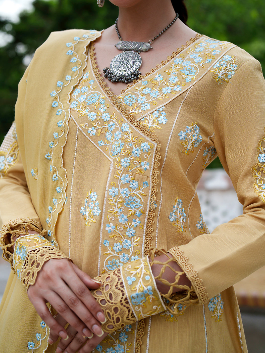Mahnur | Nova Khaddar 3 PC | NV-09