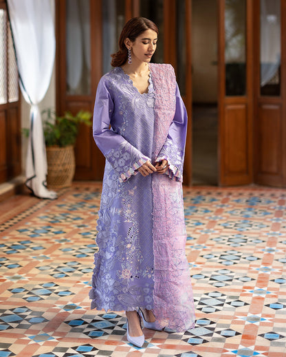 Mushq | Astoria - Festive lawn | Noctelle