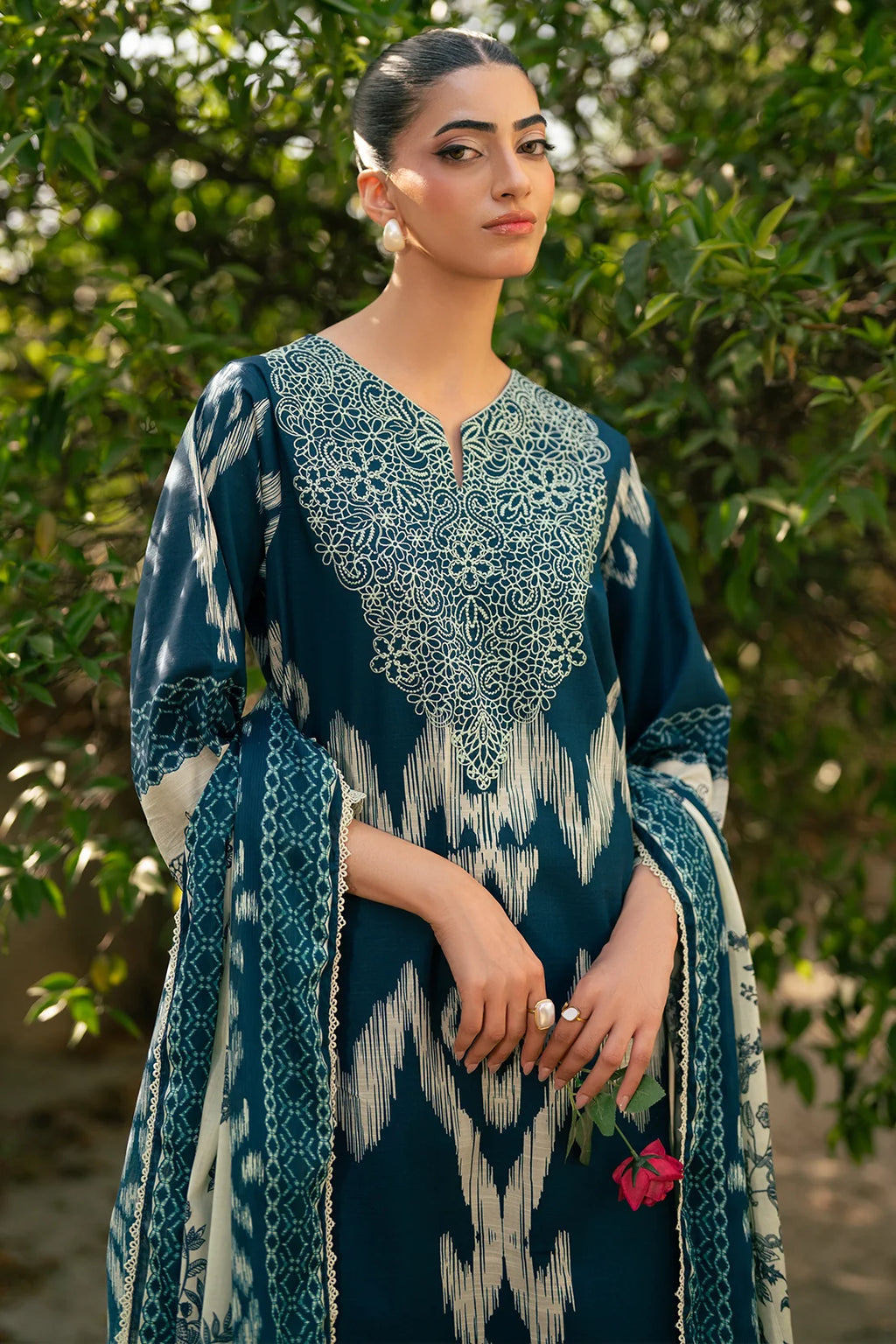 Rashid | Orissa Permium Embroidered Lawn | 3752