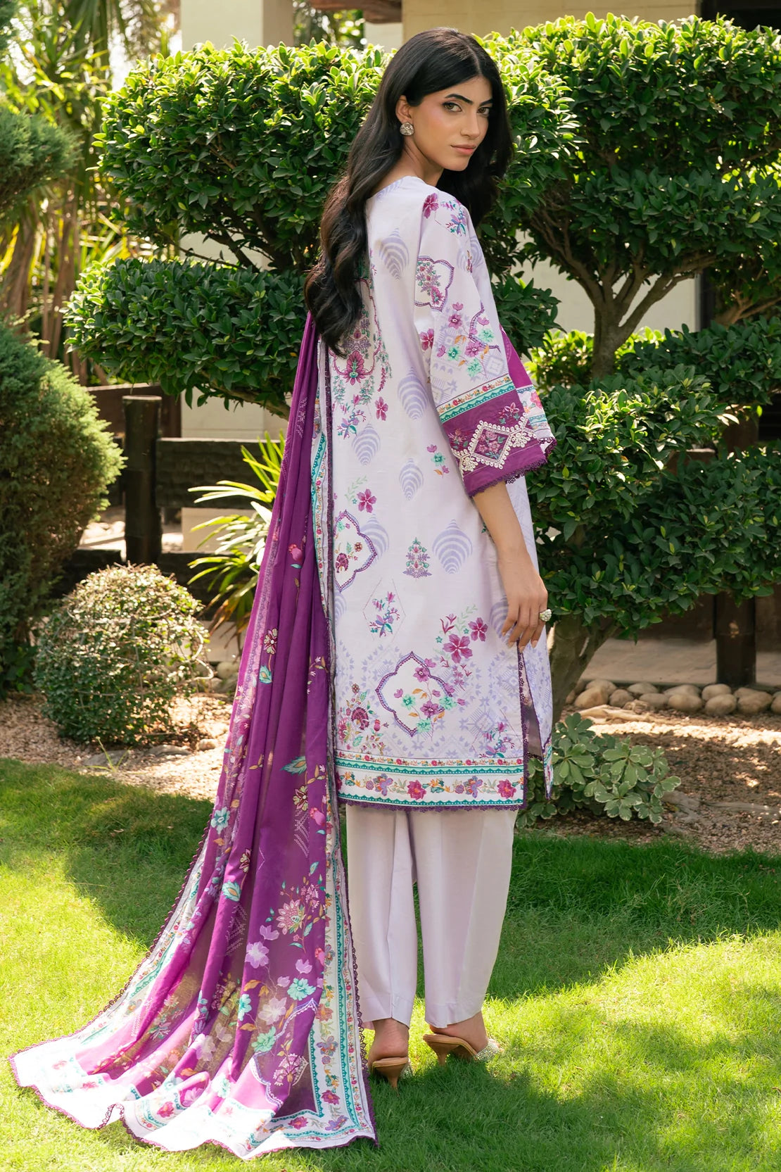 Rashid | Orissa Permium Embroidered Lawn | 3753