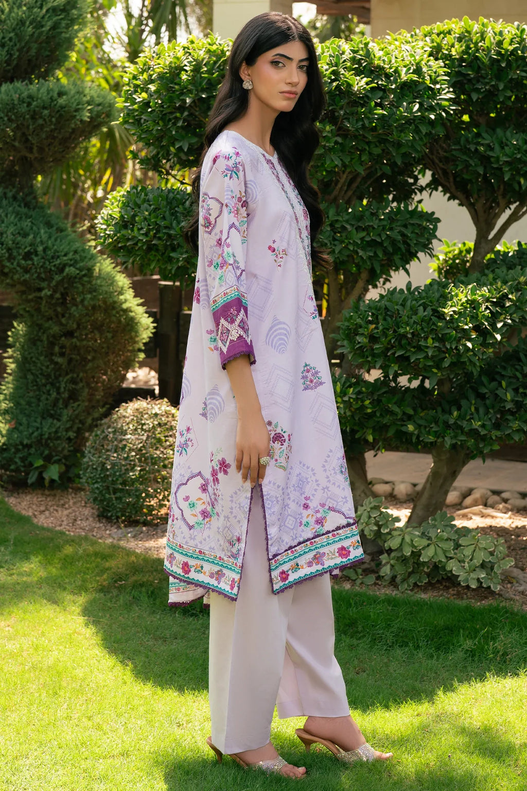 Rashid | Orissa Permium Embroidered Lawn | 3753