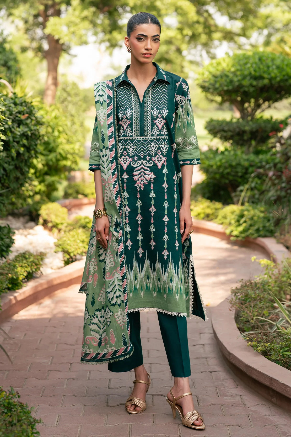 Rashid | Orissa Permium Embroidered Lawn | 3756