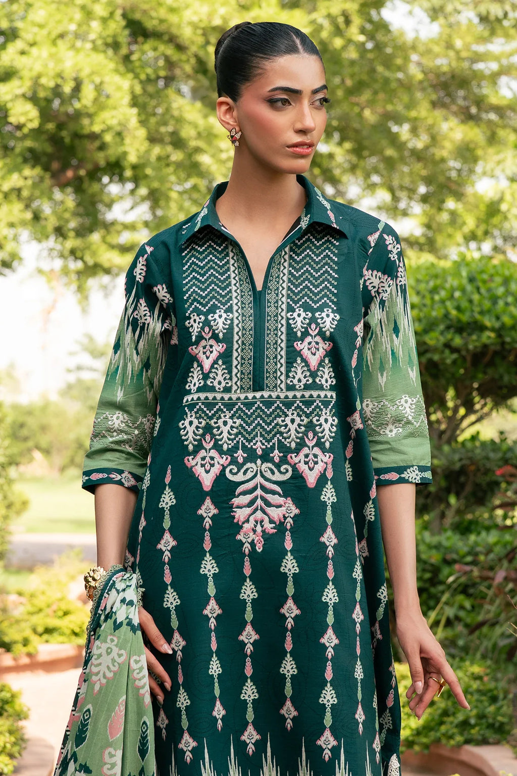 Rashid | Orissa Permium Embroidered Lawn | 3756