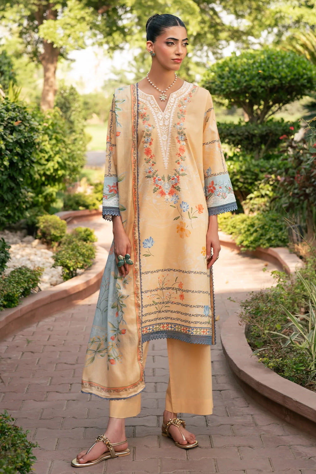 Rashid | Orissa Permium Embroidered Lawn | 3757