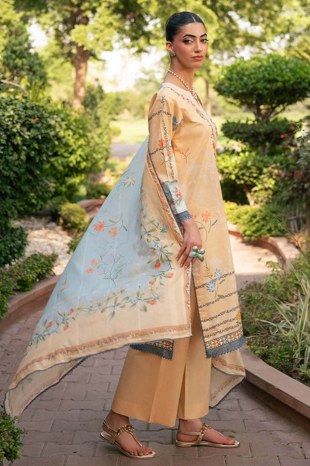 Rashid | Orissa Permium Embroidered Lawn | 3757