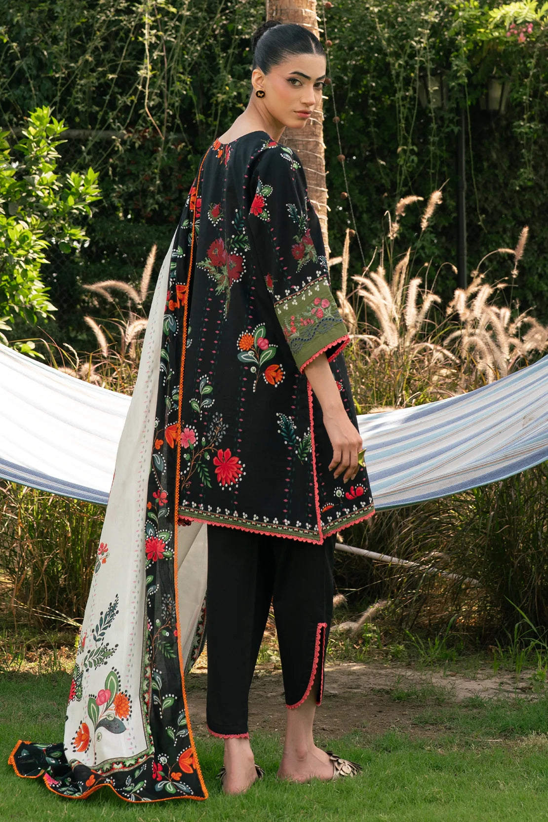 Rashid | Orissa Permium Embroidered Lawn | 3758