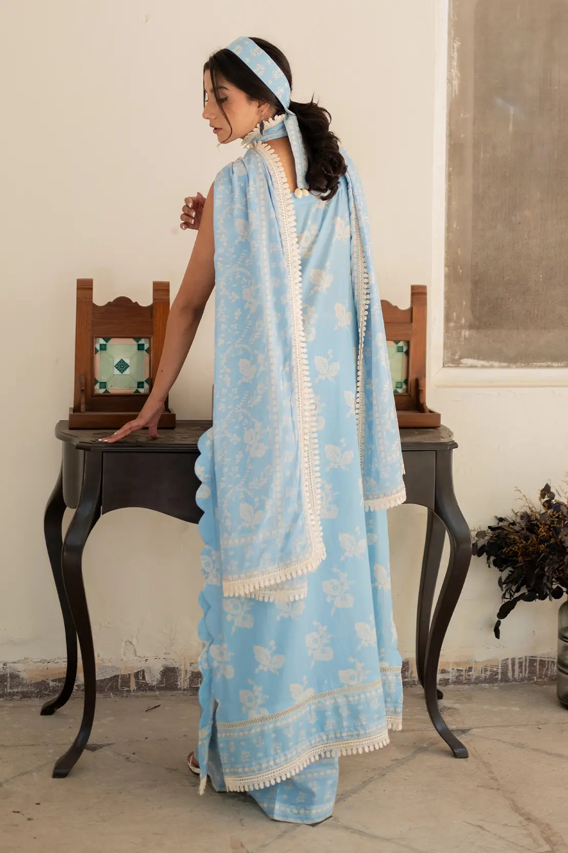 3 Piece - Digitally Printed Lawn - 8762
