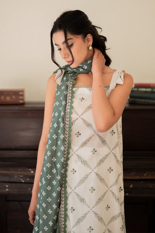 3 Piece - Digitally Printed Lawn - 8767