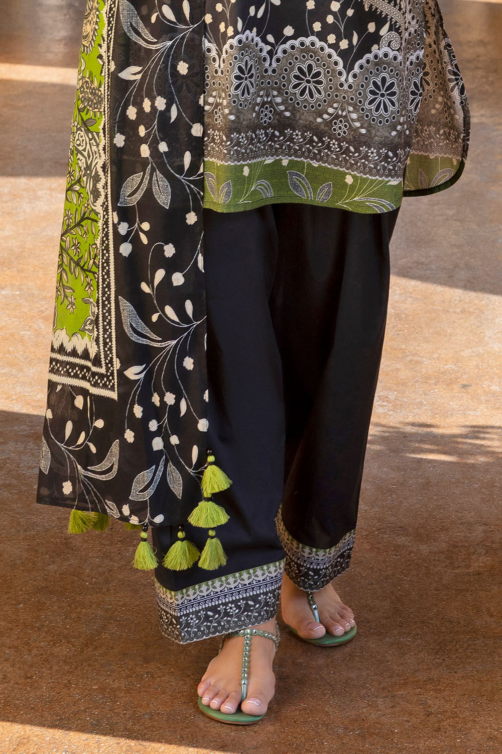 Gul Ahmed | Summer Muse - 3 Piece Printed Lawn | CBN-62003