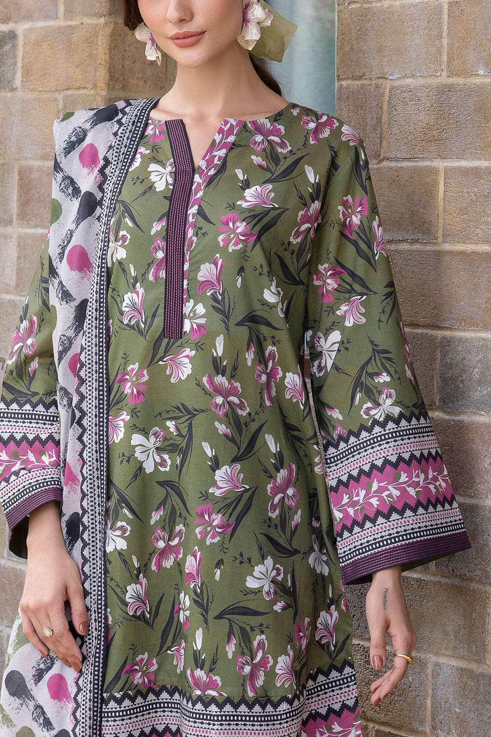 Gul Ahmed | Summer Muse - 3 Piece Printed Lawn | CBN-62009