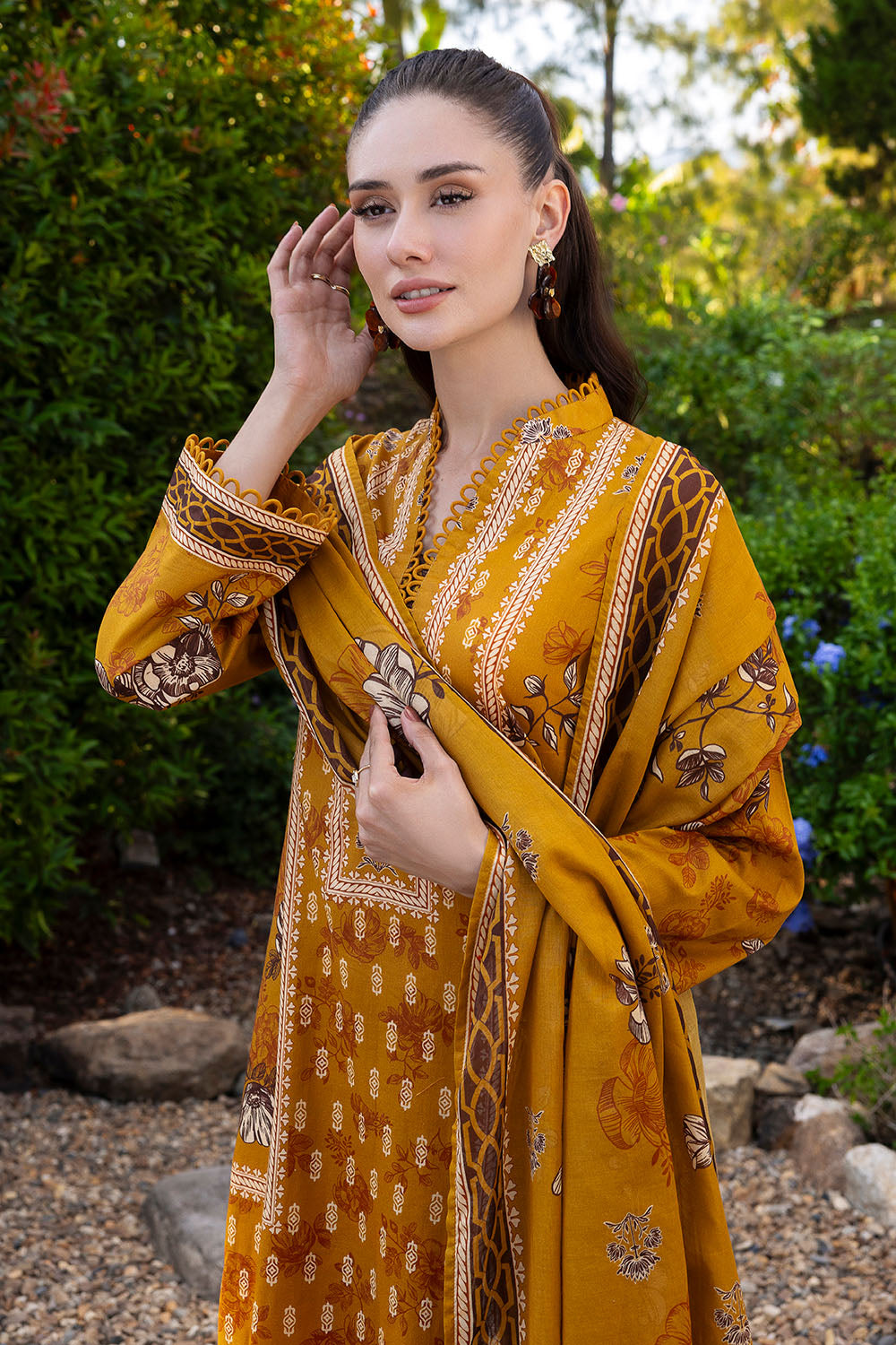 Gul Ahmed | Summer Muse - 3 Piece Printed Lawn | CBN-62010