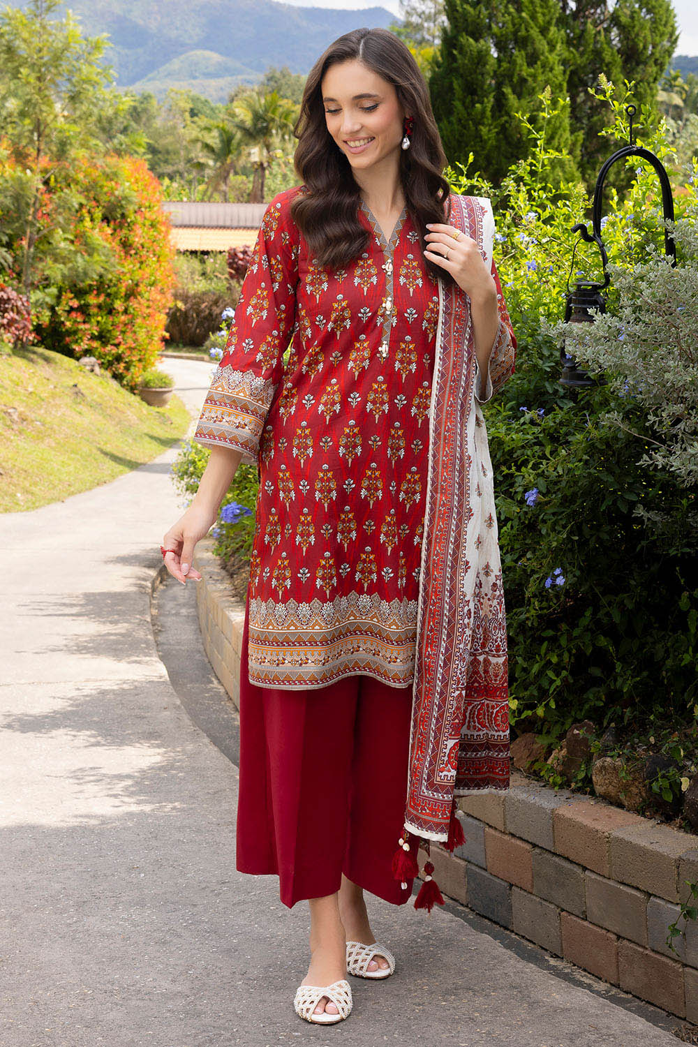 Gul Ahmed | Summer Muse - 3 Piece Printed Lawn | CBN-62013