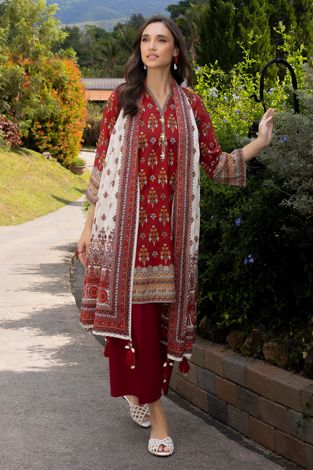 Gul Ahmed | Summer Muse - 3 Piece Printed Lawn | CBN-62013