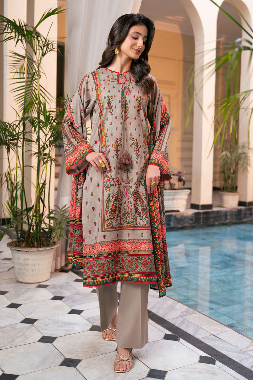 Gul Ahmed | Botanical 26' - 3 Piece Printed Lawn | CH-62002
