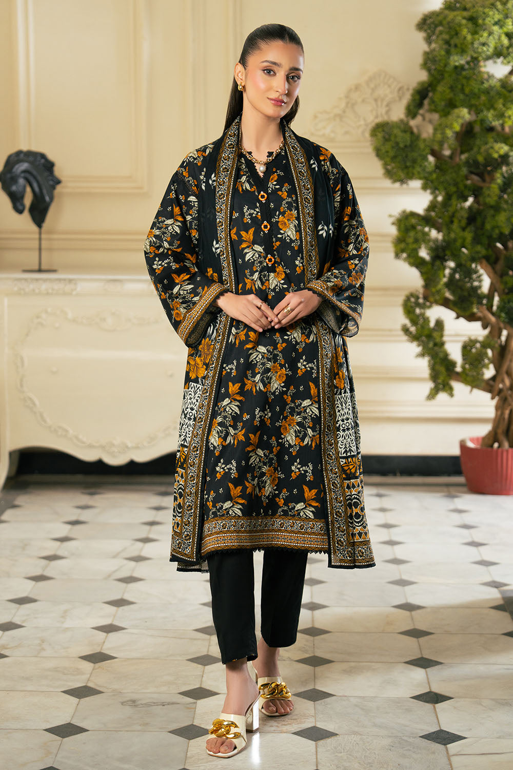 Gul Ahmed | Botanical 26' - 3 Piece Printed Lawn | CH-62008