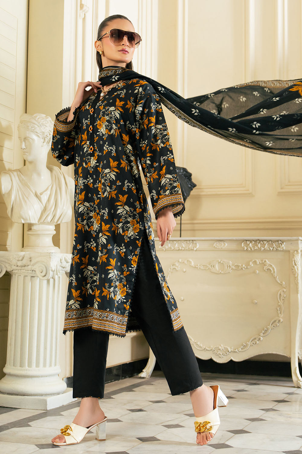 Gul Ahmed | Botanical 26' - 3 Piece Printed Lawn | CH-62008