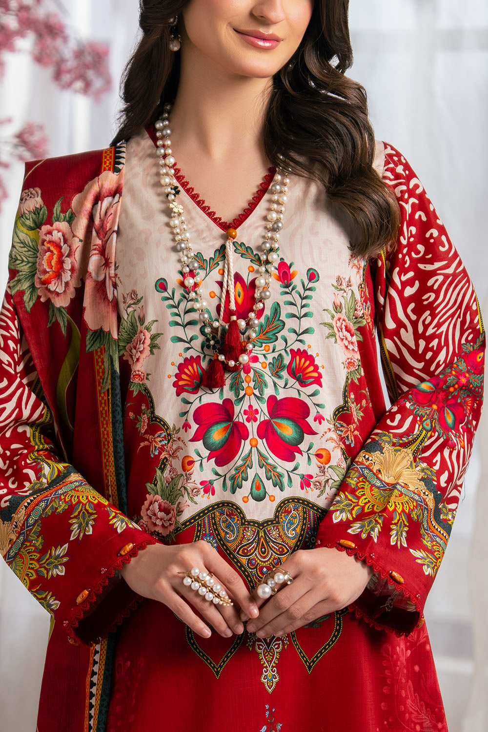 Gul Ahmed | Botanical 26' - 3 Piece Printed Lawn | CH-62009