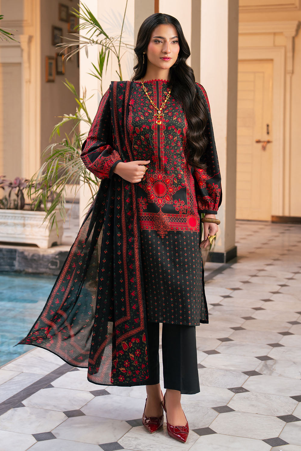 Gul Ahmed | Botanical 26' - 3 Piece Printed Lawn | CH-62011