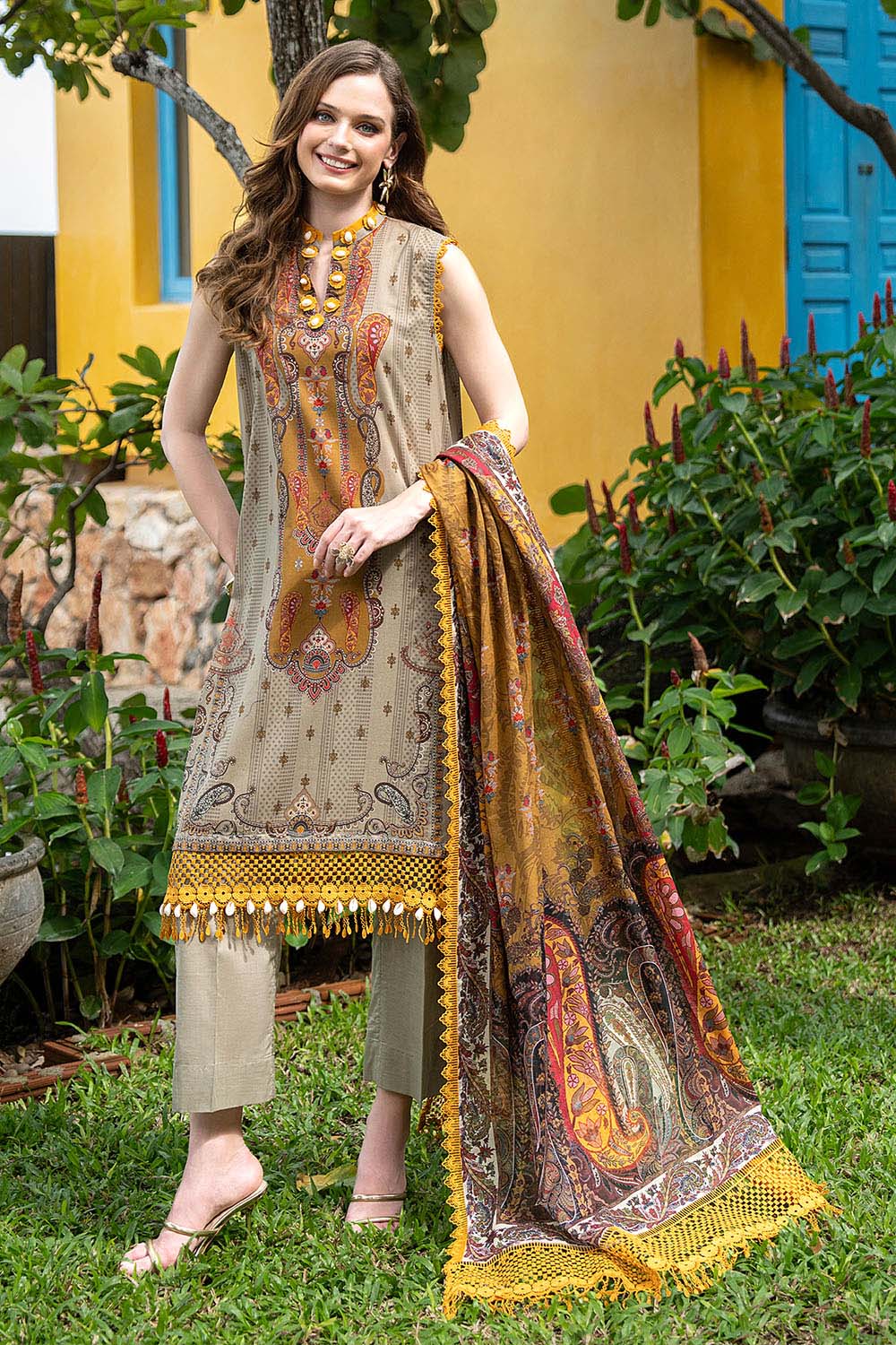 Gul Ahmed | Floral Blush 26' - Printed Lawn | CL-62076 B