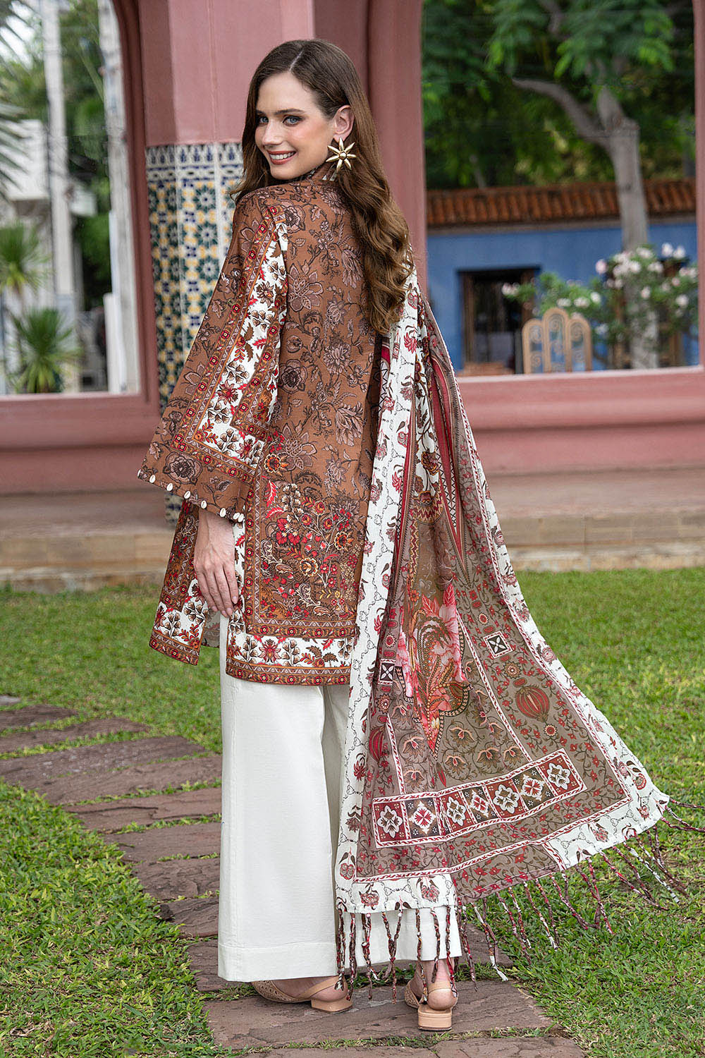 Gul Ahmed | Floral Blush 26' - Printed Lawn | CL-62077 B