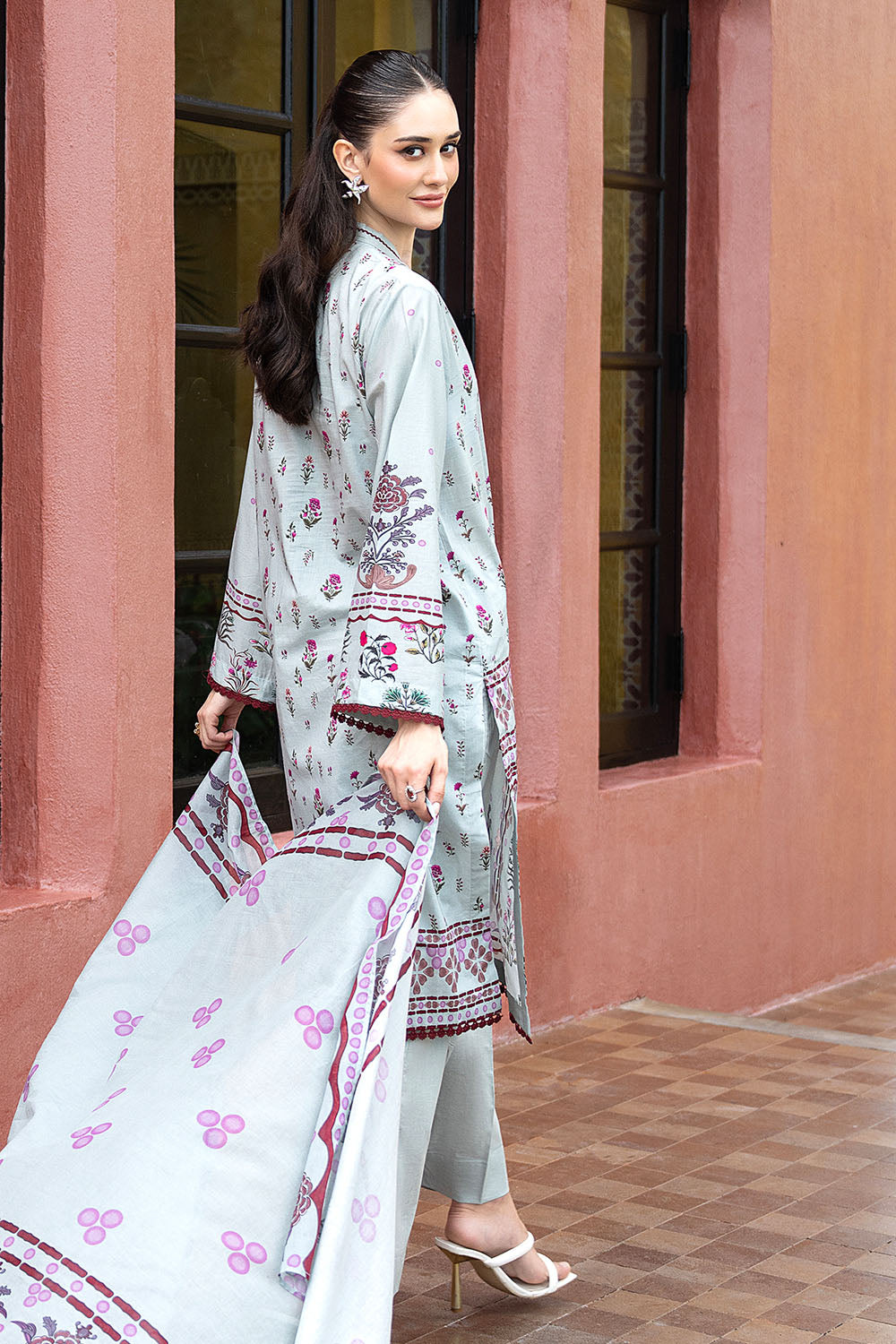 Gul Ahmed | Floral Blush 26' - Printed Lawn | CL-62079 A