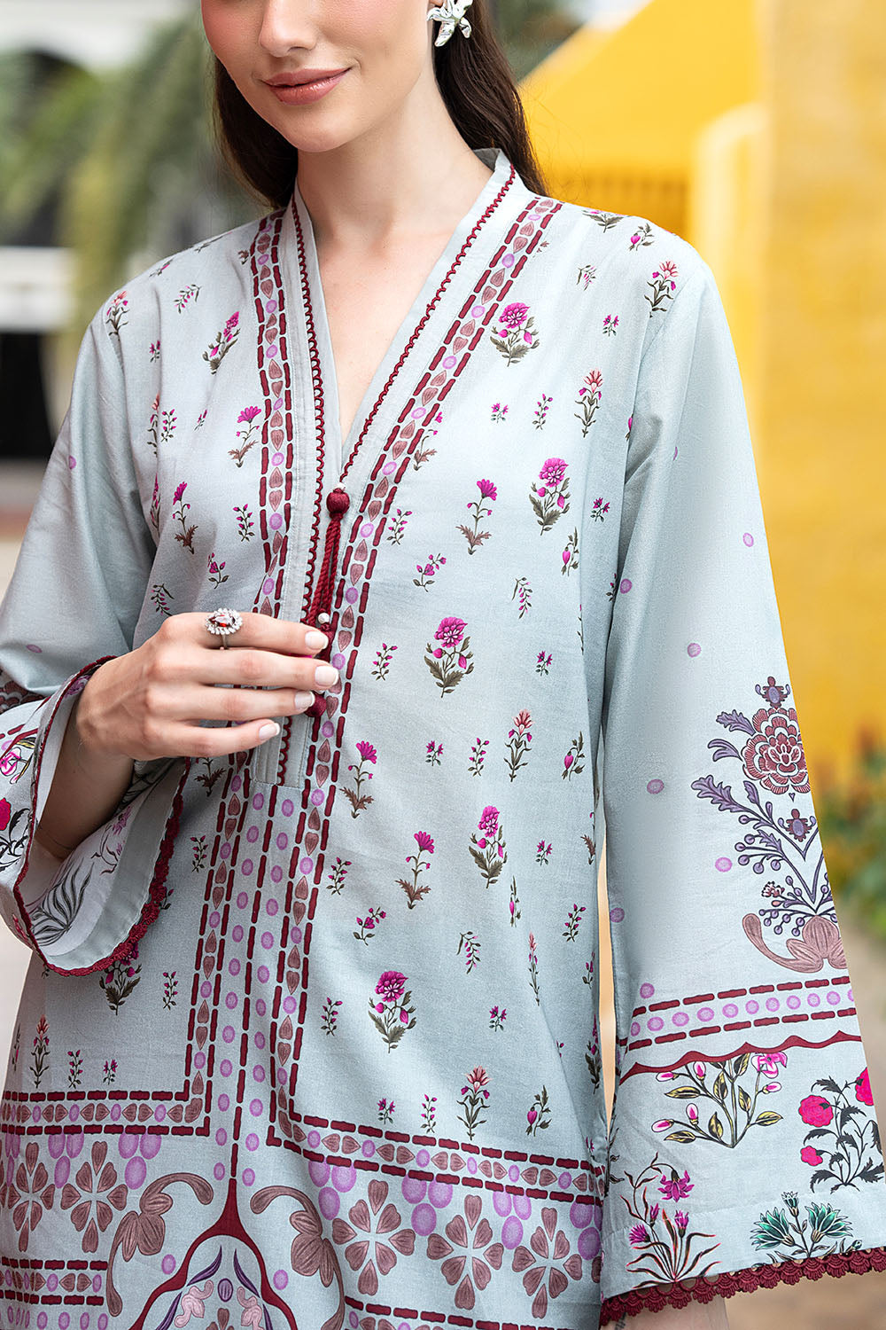 Gul Ahmed | Floral Blush 26' - Printed Lawn | CL-62079 A