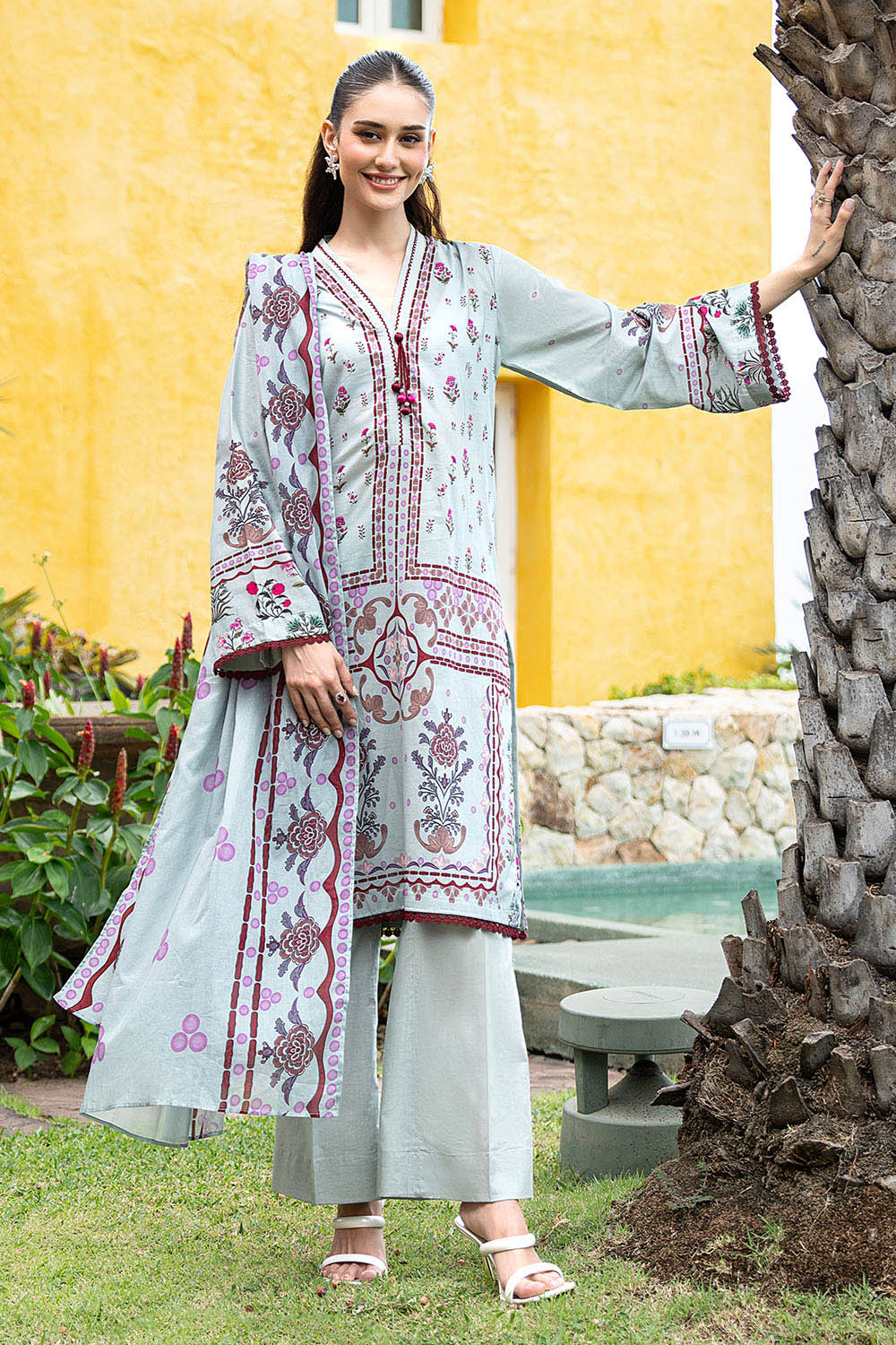 Gul Ahmed | Floral Blush 26' - Printed Lawn | CL-62079 A