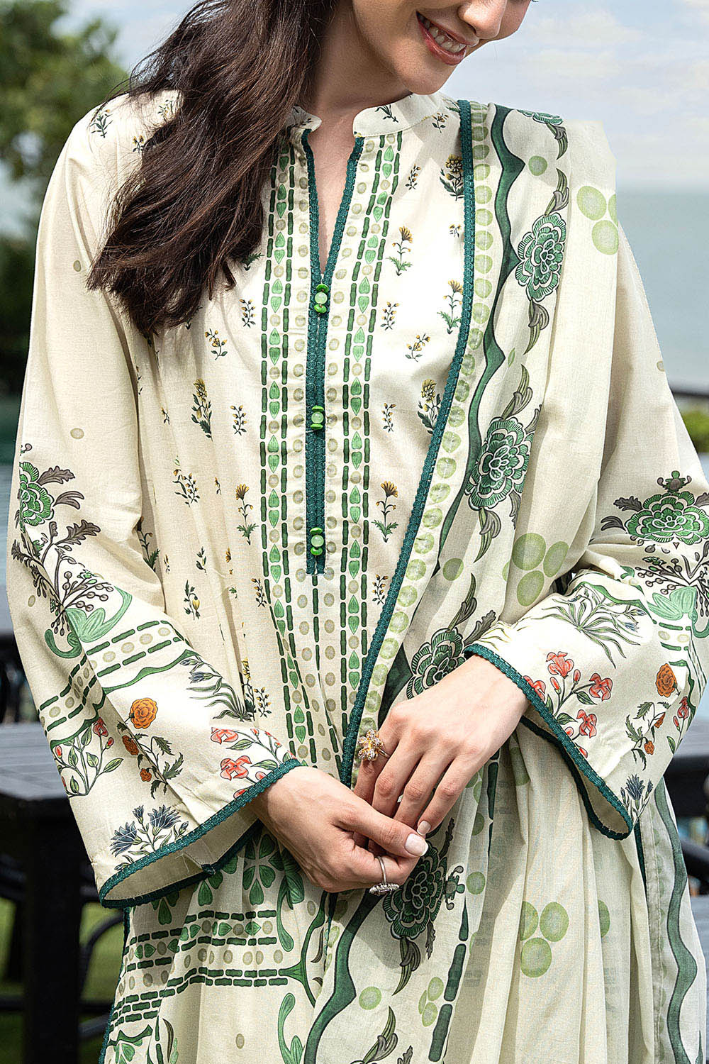 Gul Ahmed | Floral Blush 26' - Printed Lawn |  CL-62079 B