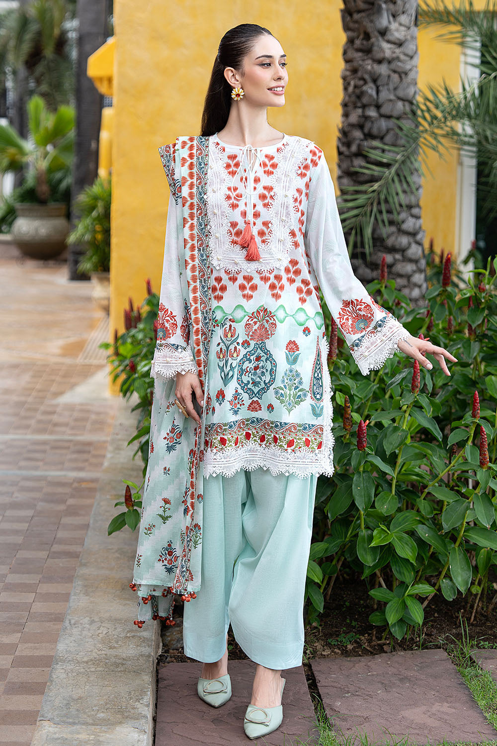 Gul Ahmed | Floral Blush 26' - Printed Lawn | CL-62080 A