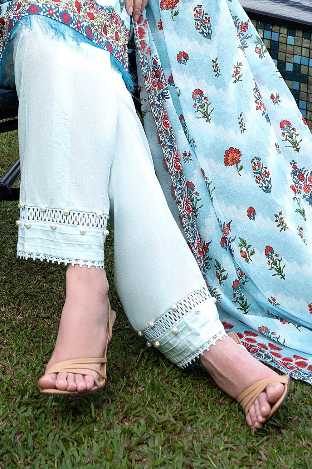 Gul Ahmed | Floral Blush 26' - Printed Lawn | CL-62080 B