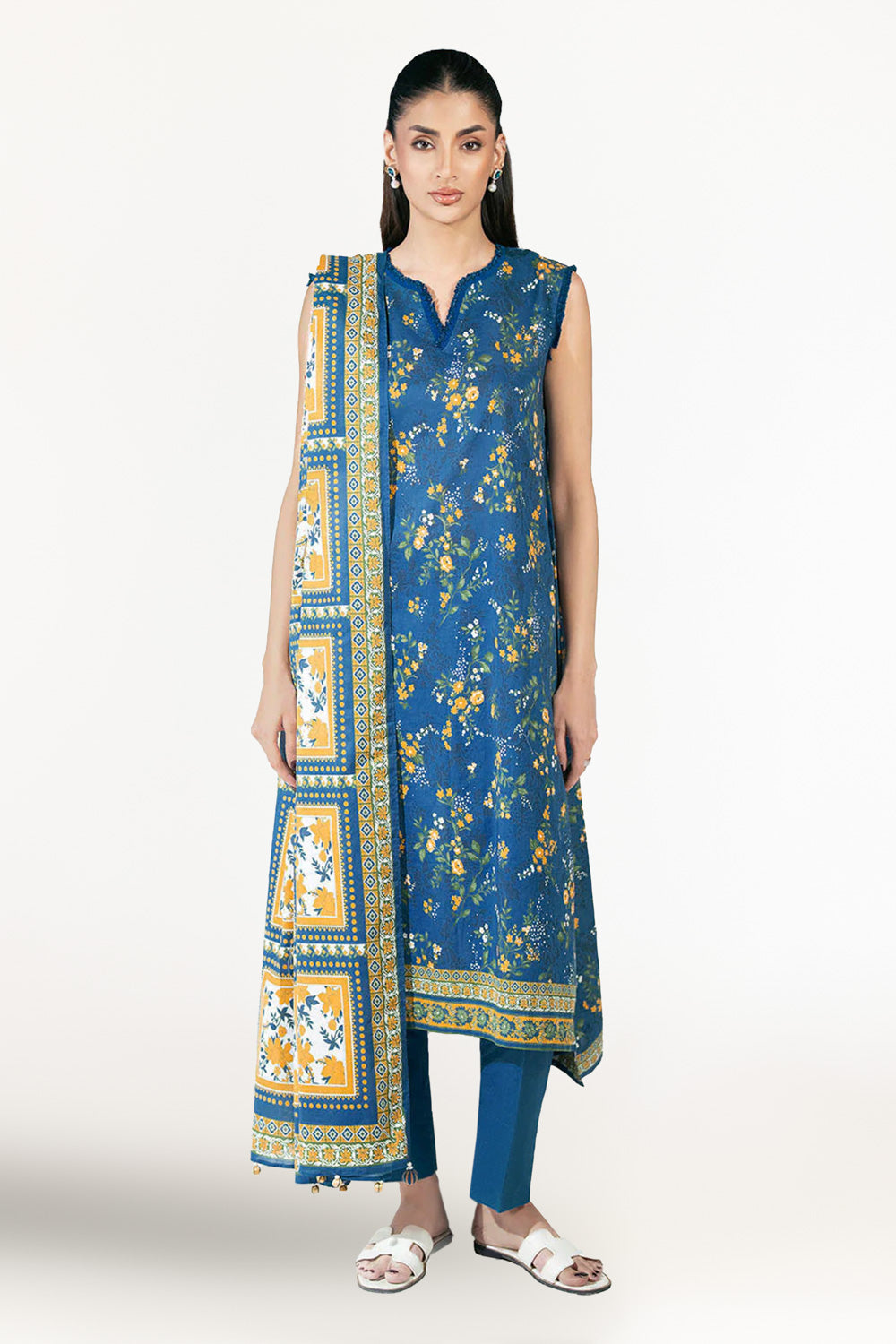 Gul Ahmed | 3 Piece Printed Lawn Suit | CL-62205 B
